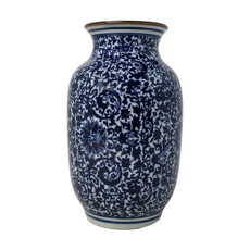 Imagem de MINI VASO DECORATIVO DE CERÂMICA PORTUGUESA TRACOS COR BRANCO COM AZUL 20CM  - A A Distr E Importacao De Artigos De Decoracao Ltda