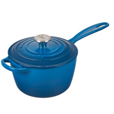 Imagem de PANELA MOLHEIRA SIGNATURE EM FERRO FUNDIDO AZUL CHAMBRAY 1,8L 16X38X19 CM LE CREUSET - Le Creuset Do Brasil Ltda 