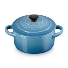 Imagem de MINI COCOTTE EM CERÂMICA AZUL CHAMBRAY COM TAMPA 250ML  8X14X11 CM - LE CREUSET - Le Creuset Do Brasil Ltda 