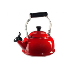 Imagem de CHALEIRA EM AÇO ESMALTADO VERMELHO 1,6L 25X26X21 CM - LE CREUSET - Le Creuset Do Brasil Ltda 