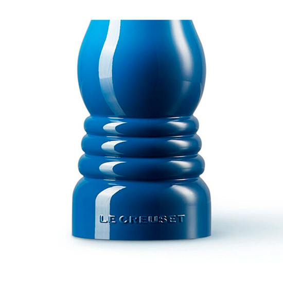 Imagem MOEDOR DE SAL CLÁSSICO AZUL MARSEILLE EM PLÁSTICO ABS 21X6X6 CM - LE CREUSET