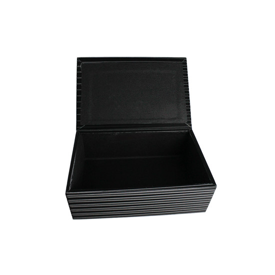 Imagem CAIXA DECORATIVA RETANGULAR EM MDF PRETA COM LISTRAS 3D 8X24X16 CM - ENTRECASA