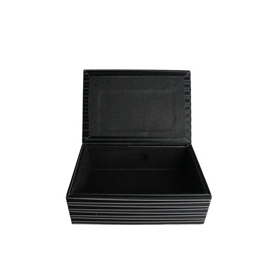 Imagem CAIXA DECORATIVA RETANGULAR EM MDF PRETA COM LISTRAS 3D 6X19X13 CM - ENTRECASA
